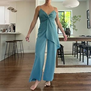 🔥3/$20🔥 Zara Teal jumpsuit
